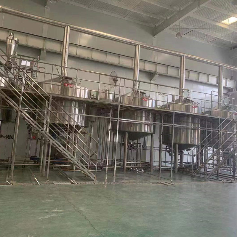 兴宾精酿啤酒设备厂—平面布置、设备设计、制造、调试、培训等一条龙服务_COPY